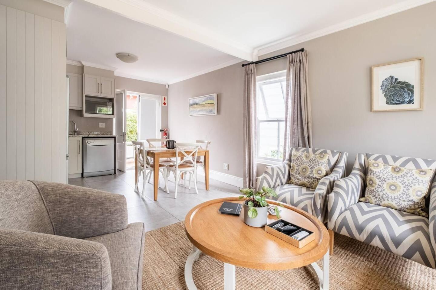 Bonne Esperance Studio Apartments ステレンボッシュ エクステリア 写真